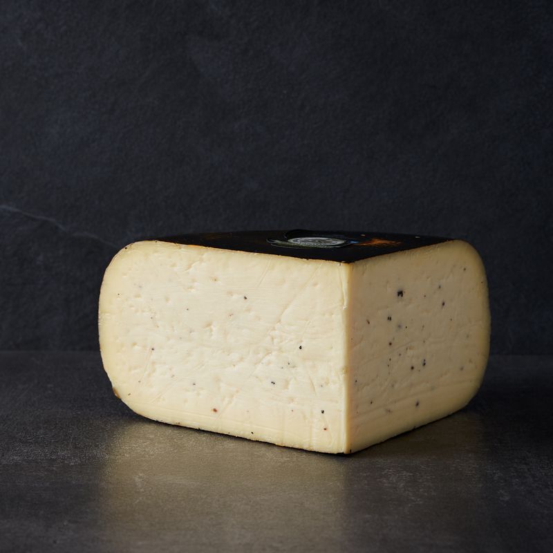 Truffle Gouda - Mountainoak